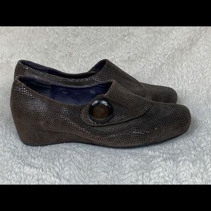 Never worn loafer - new with tag